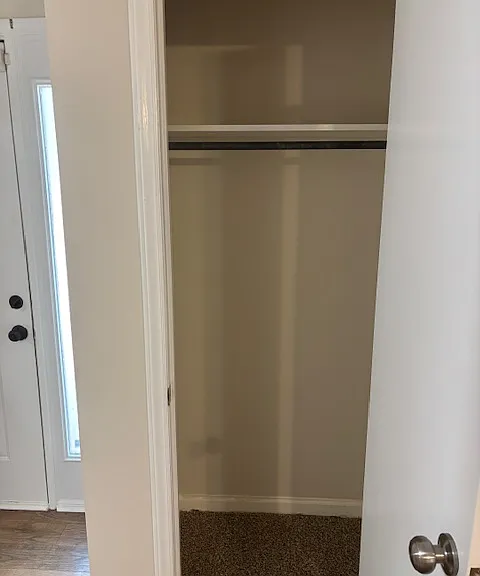 1214 Ash Cir — Photo 5