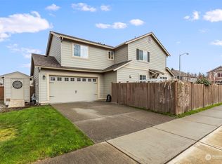 1008 31st St NW, Puyallup, WA