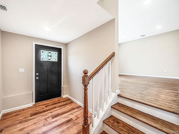 4th image of 610 Americus Avenue