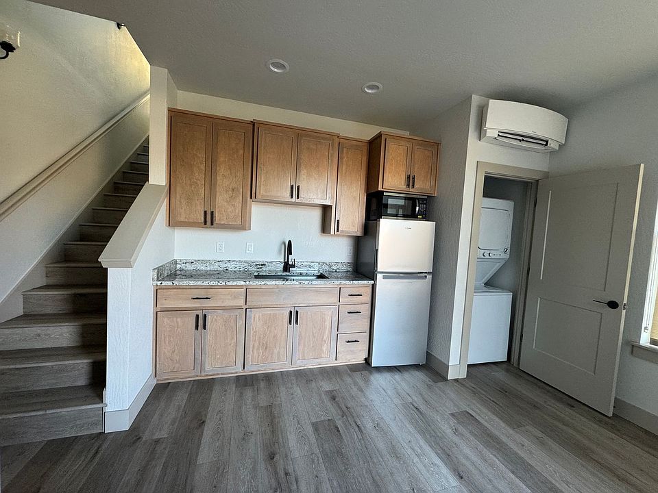 1st image of 166 N Mountain Ave #C