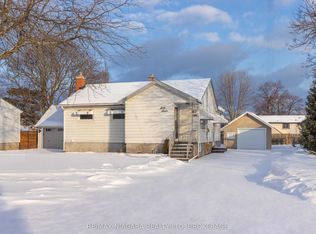 67 Glen Park Rd, Saint Catharines, ON L2N3E5