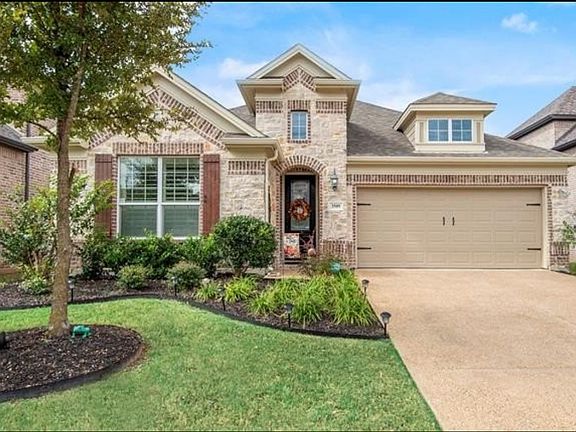 2nd image of 3509 Leo Dr