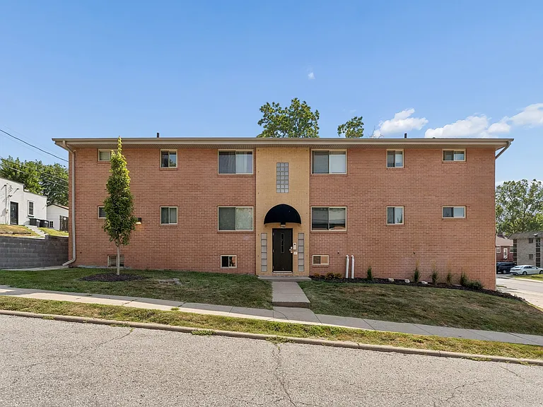 4620 Wakeley St #46201 — Photo 9