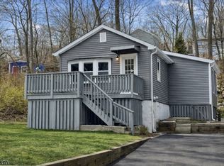 50 Coolidge Trl, Hopatcong Boro, NJ 07843