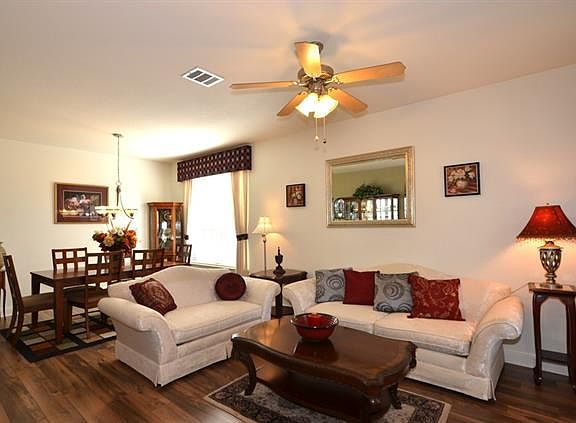 4th image of 2006 Woodway Dr