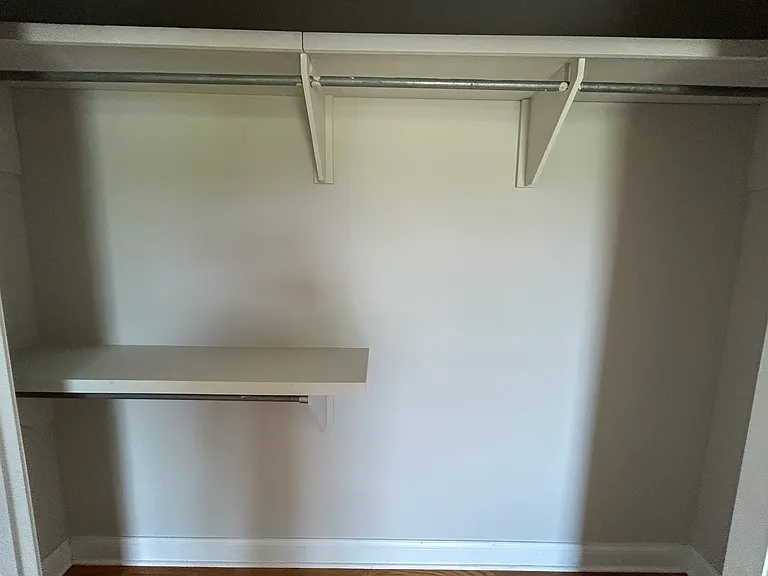 127 Greystone Ct — Photo 1