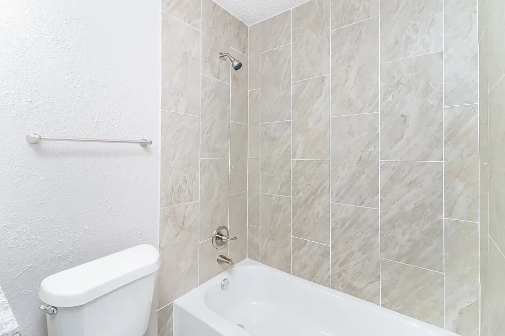 3 bed, 1750 sqft, $1,050 — Photo 1
