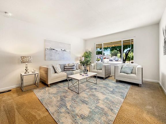 3rd image of 81 Cashew Blossom Dr