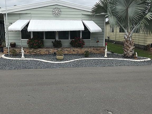 3rd image of 298 Blue Beard Dr