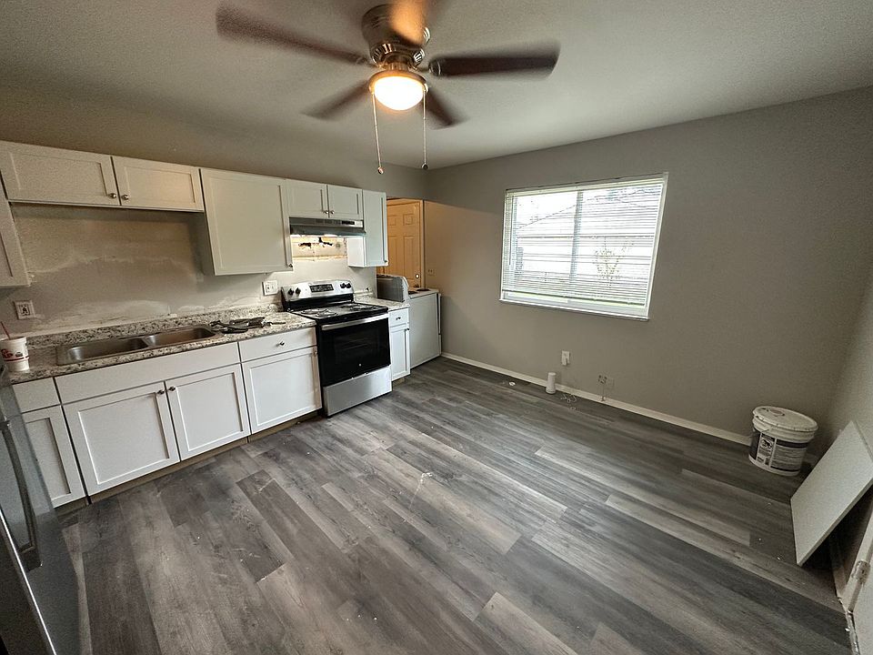 1st image of 10850 Birchridge Dr