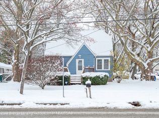 1800 W Miller Rd, Lansing, MI 48911