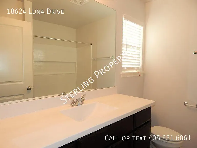 18624 Luna Dr — Photo 20