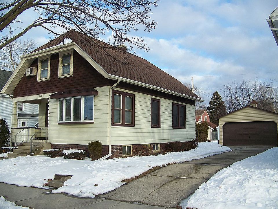 Street View + Driveway