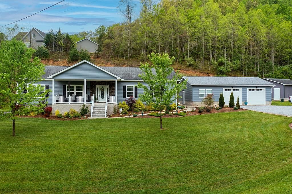 101 Toots Ln, Saulsville, WV 25876 | MLS #86277 | Zillow