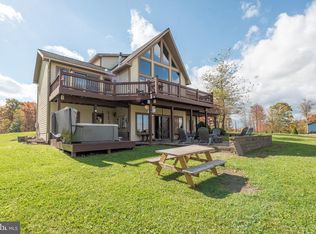 395 Woodlands Hill Ln, Oakland, MD 21550