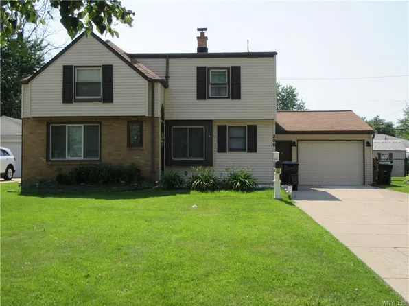 206 Conant Dr, Buffalo, NY 14223