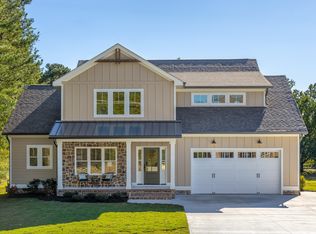 9324 Houston Ln, Ooltewah, TN 37363