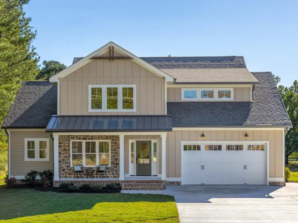 9324 Houston Ln, Ooltewah, TN 37363