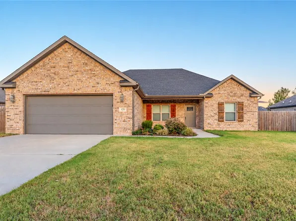 420 Captain Hopkins St, Prairie Grove, AR 72753