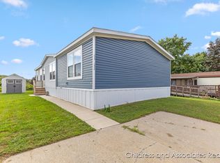 1824 Rhoda St SE, Lowell, MI 49331