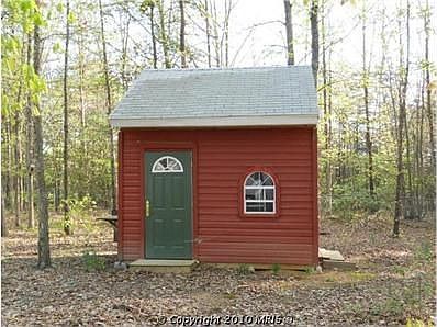 5th image of 28394 Beech Dr