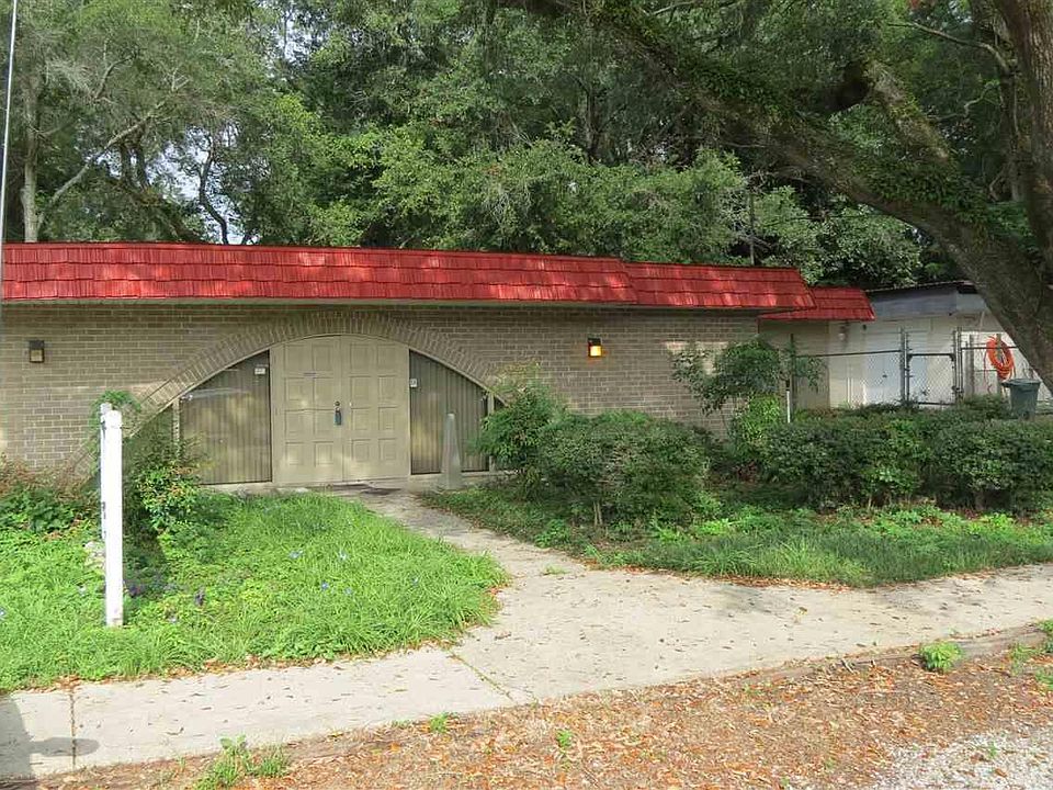 1st image of 901 Concordia Blvd
