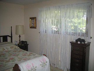 5th image of 169 N Pleasant Ave