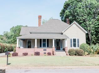 610 N Ridge Ave, Tifton, GA 31794