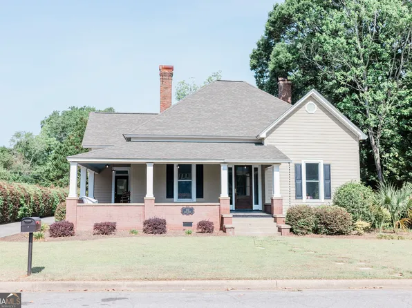 610 N Ridge Ave, Tifton, GA 31794