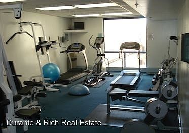4th image of 1250 N La Salle Dr APT 1709