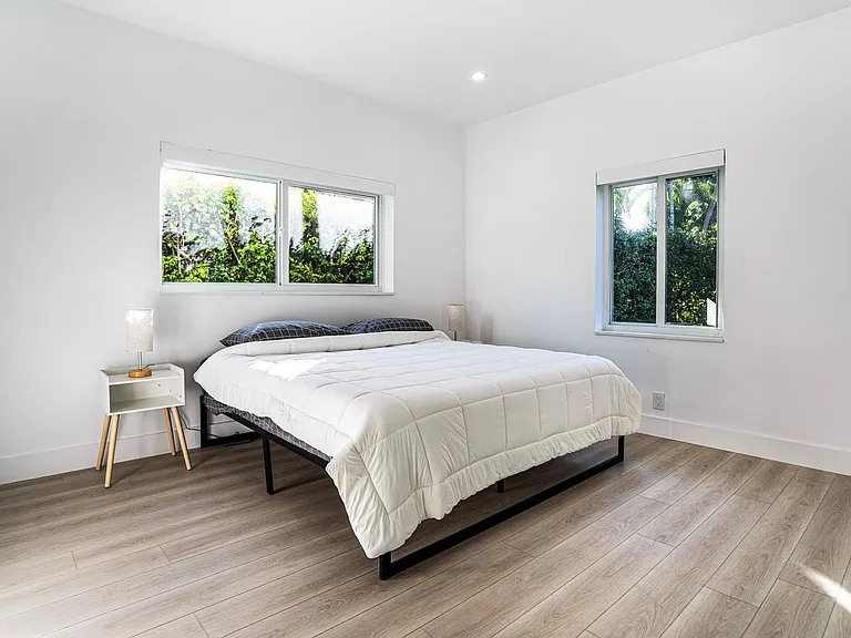 8866 Carlyle Ave — Photo 19