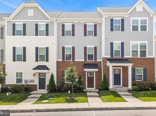 612 Holywell Dr, Malvern, PA 19355