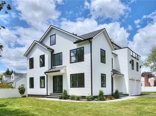 49 Old Rd, Westport, CT 06880