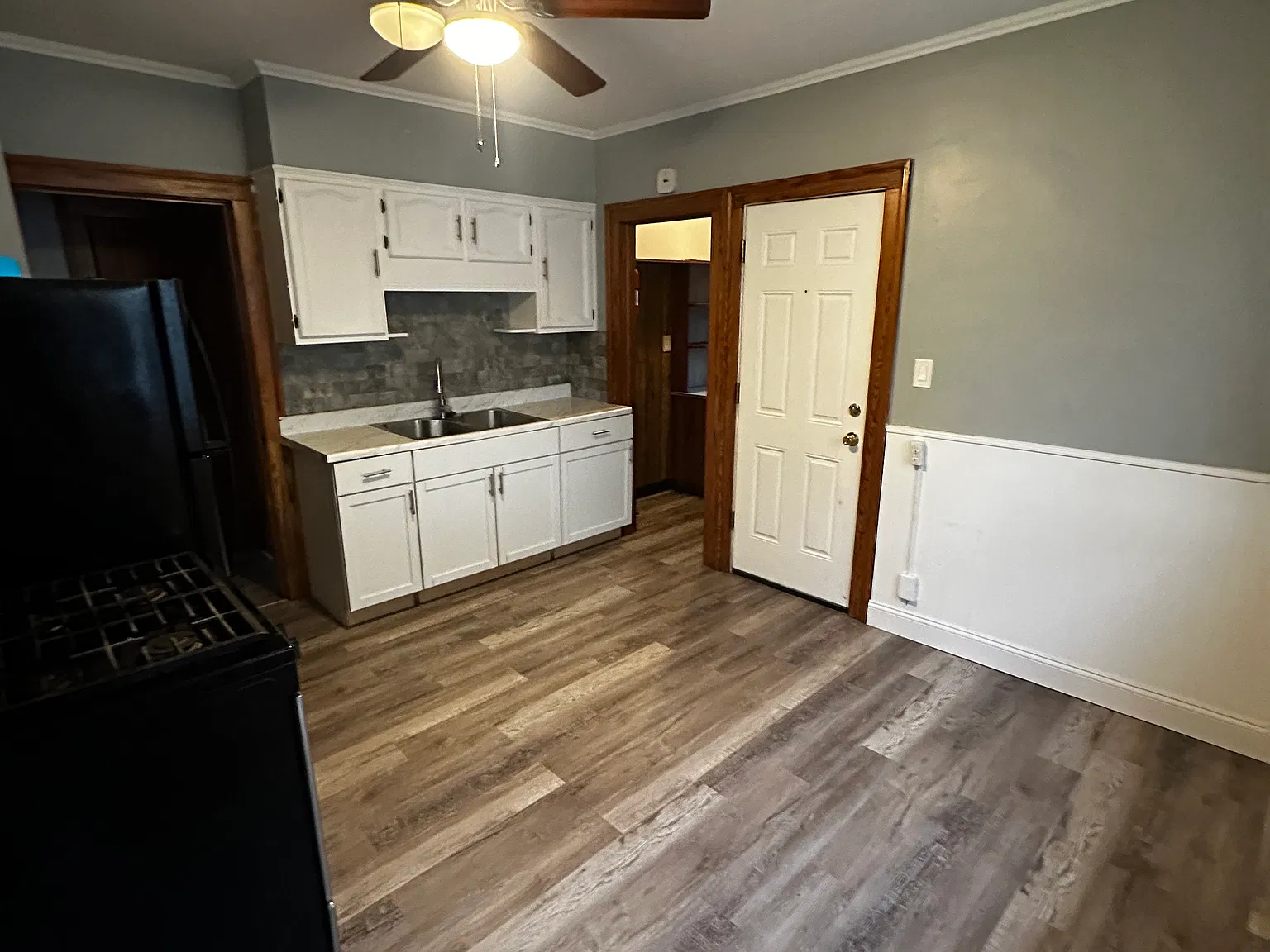 117 Shuttle Meadow Ave — Photo 4