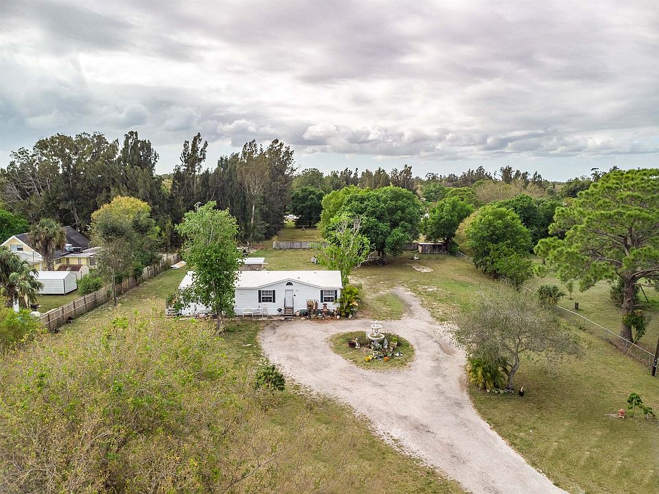 1st image of 7952 Suncoast Dr