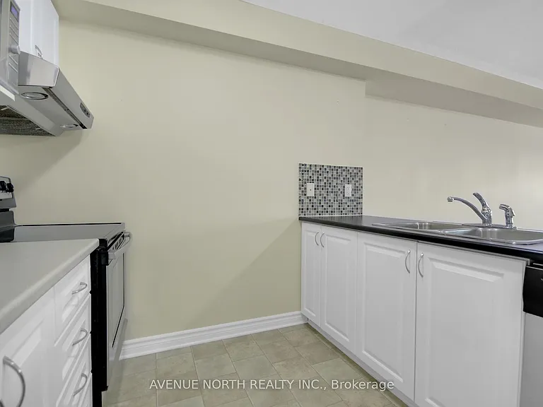 772 Chapman Mills Dr #A — Photo 12