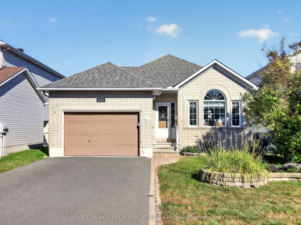 2171 Descartes St, Ottawa, ON K4A 4E4