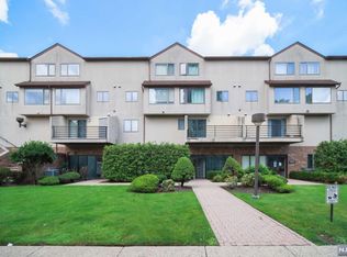 1317 15th St, Fort Lee, NJ 07024