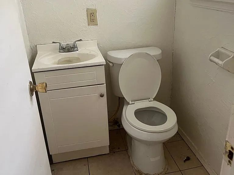 1516 McDonald Dr — Photo 3