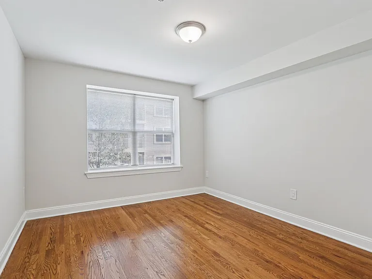 Summit Ridge Luxury Apartments — Photo 47