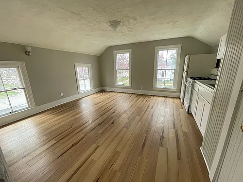 223 Chestnut St Photo 1