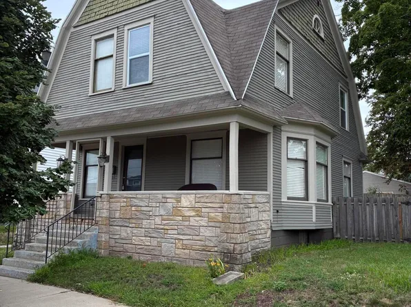 614 Sheldon Ave SE, Grand Rapids, MI 49503