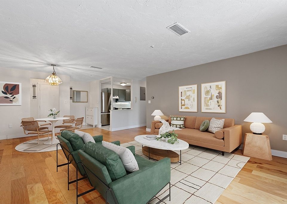 1st image of 34 South St Unit 202