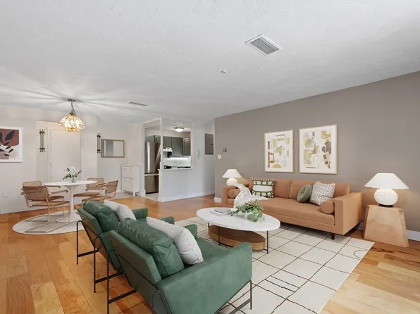 34 South St Unit 202, Quincy, MA 02169