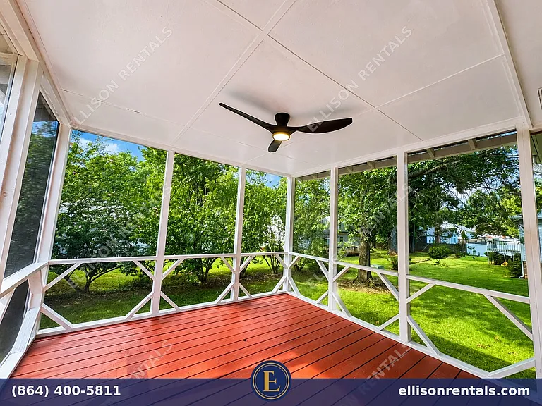 310 Waterbury Ct — Photo 3