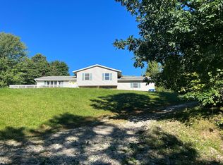 726 Berry Rd, Howard, OH 43028