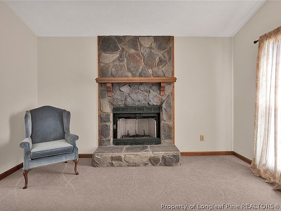 5th image of 921 Glen Reilly Dr