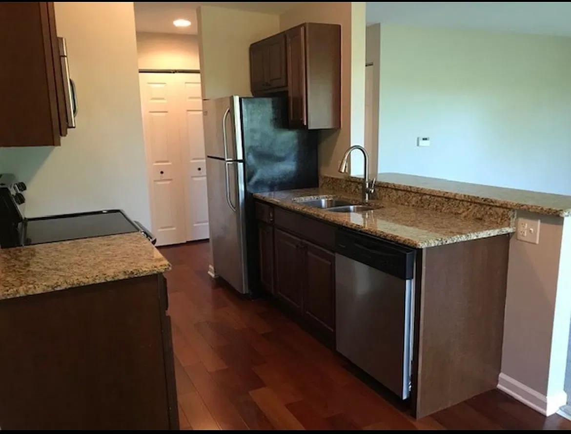 5603 Lakeside Drive - 3C — Photo 4