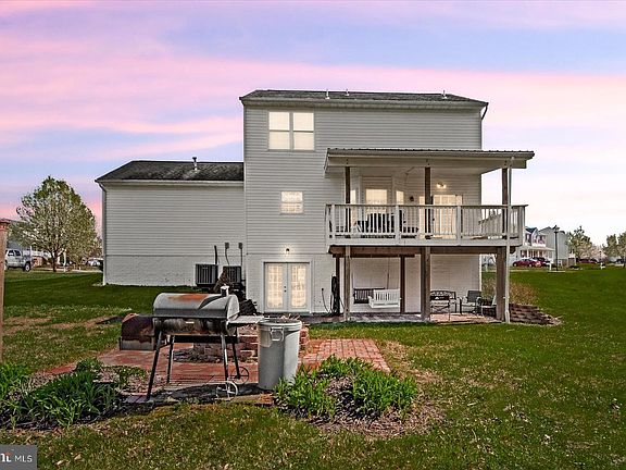 2nd image of 12201 Stonehenge Dr