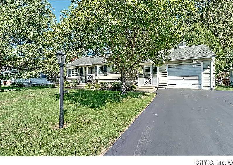 1st image of 105 Camillus Dr
